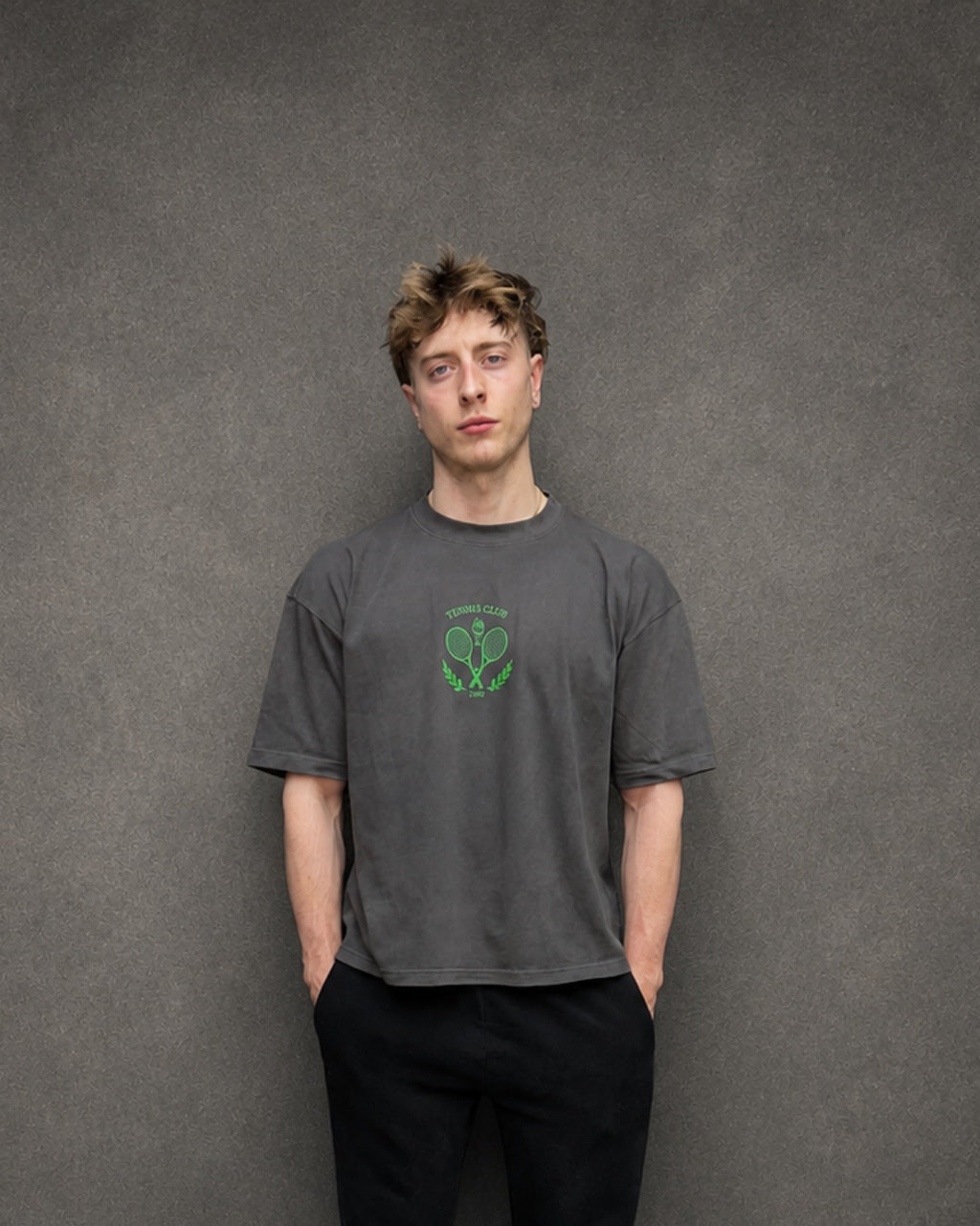 Tennis Club Crest Oversized Heavyweight Tee(Vintage Black)