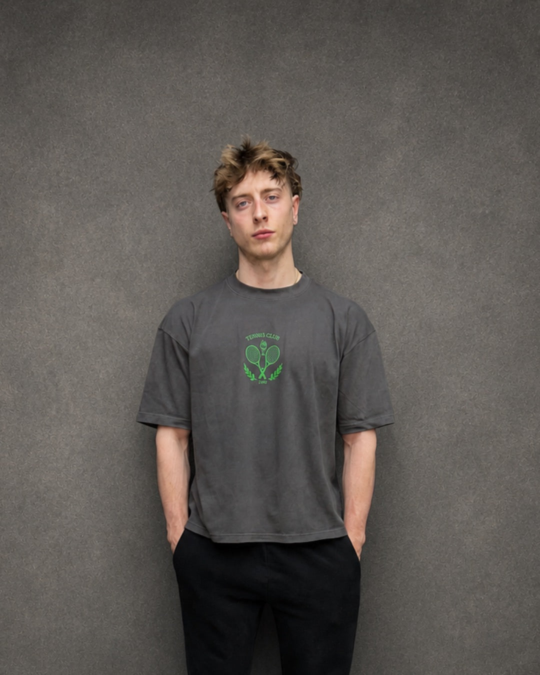 Tennis Club Crest Oversized Heavyweight Tee(Vintage Black)